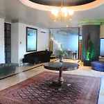 Gallant Hotel